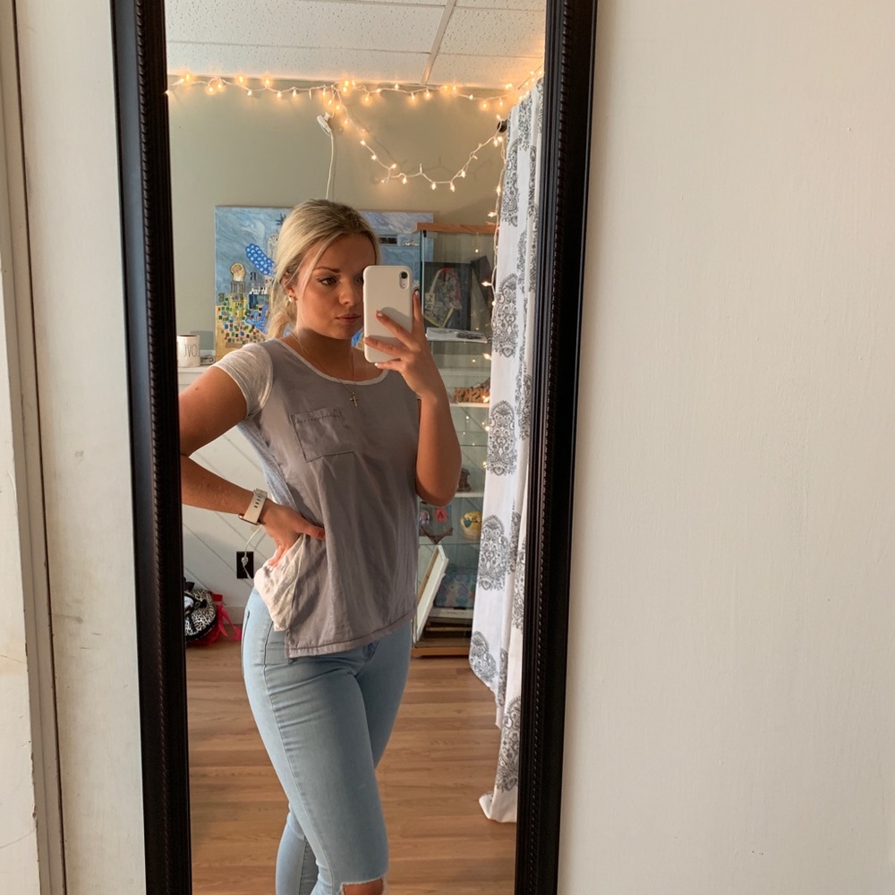 Aerie top
